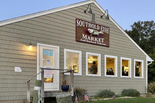 Southold Fish Market