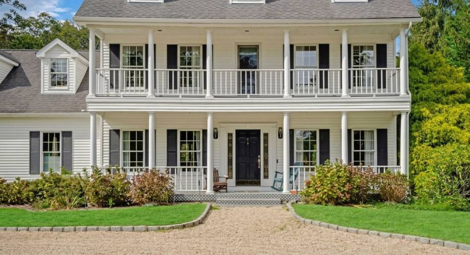 Large Group Rentals in the Hamptons: 4 Homes Built for Groups Featured Image
