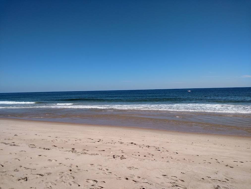 Wiborg Beach in East Hampton with quiet dunes and pale sand