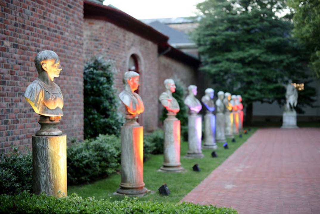 Southampton Arts Center gallery and lawn on Jobs Lane